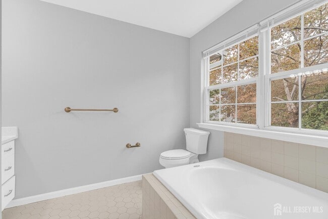 Building Photo - 267 Shady Oak Ct