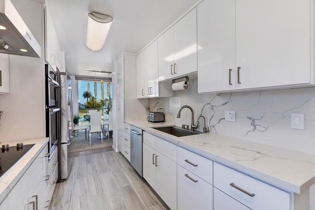 Building Photo - 201 Ocean Ave