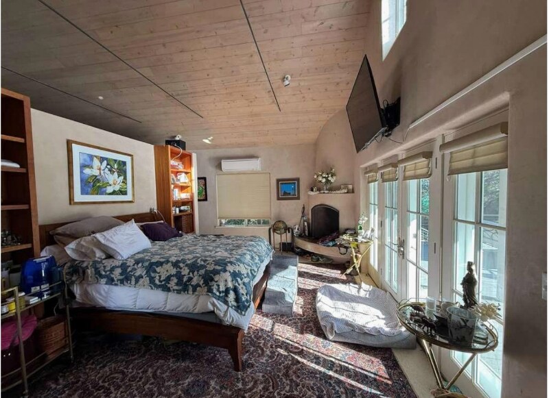 Building Photo - 61 Ortiz Rd