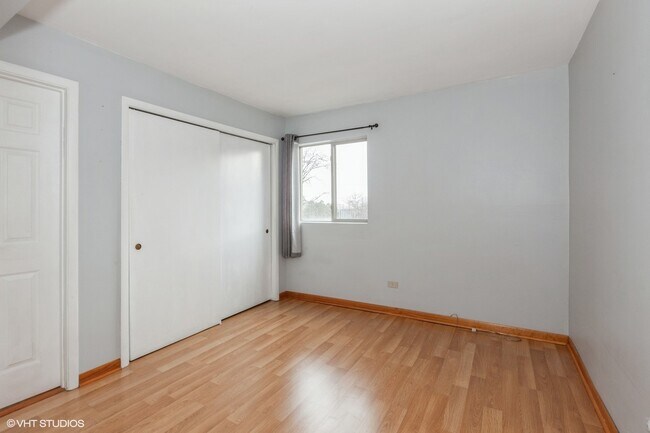 Building Photo - 787 Wilson Ave