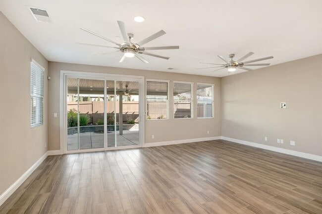 Building Photo - Beautiful Single Story Home in Rancho Cordova