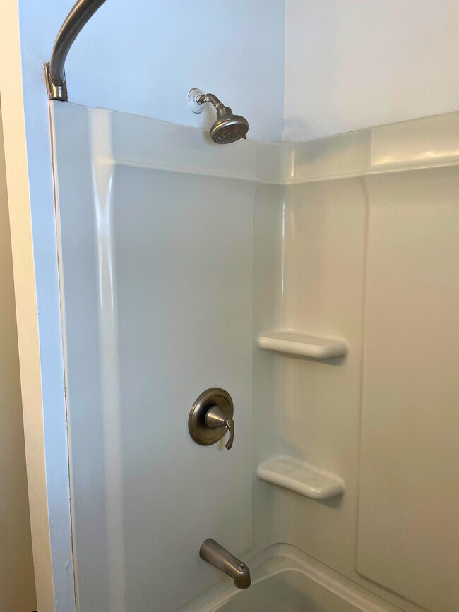 Building Photo - 1525 Carol Lynne Dr