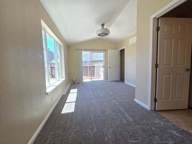 Building Photo - Belthorn