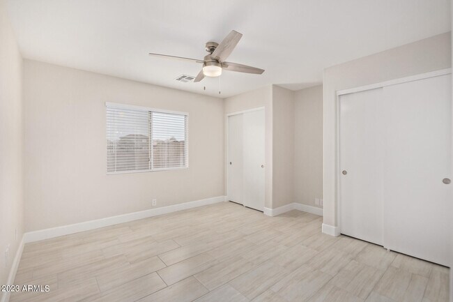 Building Photo - 11211 W Heatherbrae Dr