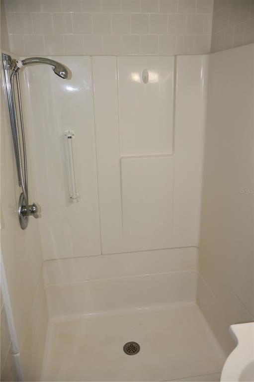 Building Photo - 3815 W De Leon St