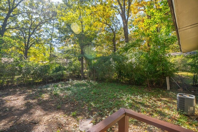 Building Photo - 3 Bedroom Updated Home in Little Rock