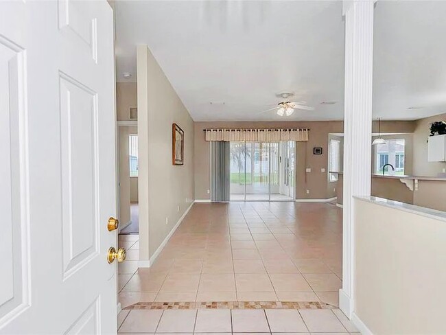 Building Photo - 5520 NW 26th Ln