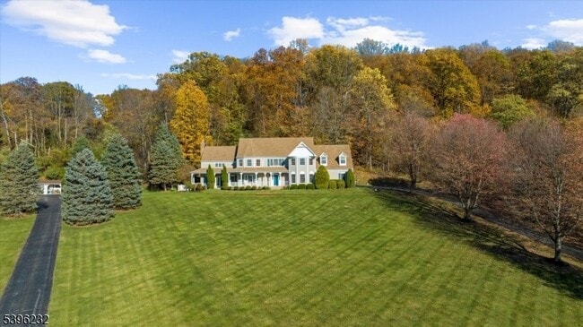 Building Photo - 21 Country Pl