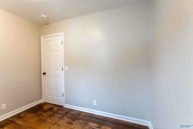 Building Photo - 3708 Valleydale Rd NW