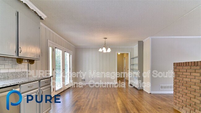 Building Photo - 316 Pitney Rd