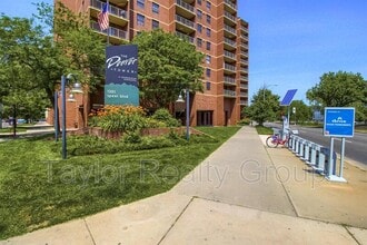 Building Photo - 1301 Speer Blvd