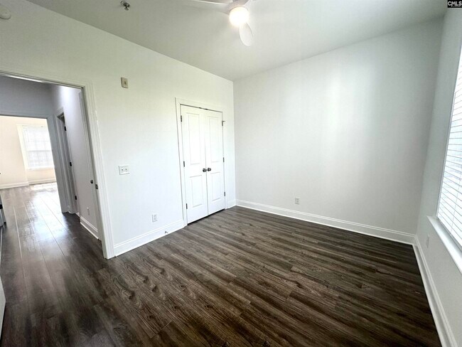 Building Photo - 149 Breezes Dr
