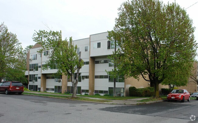 Primary Photo - St. Andrew’s Court