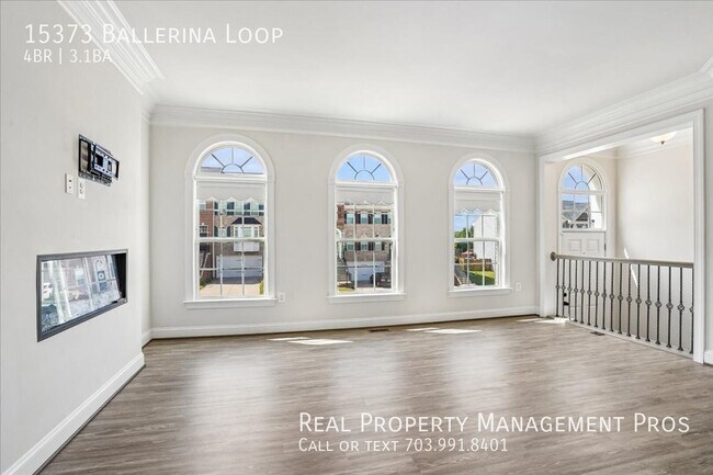 Building Photo - 15373 Ballerina Lp