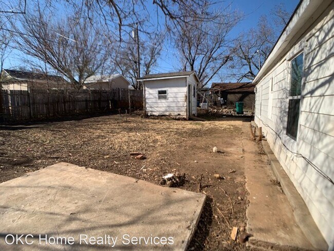 Building Photo - 2 br, 1 bath House - 3232 Pioneer