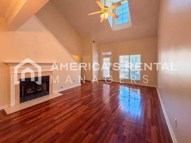 Building Photo - 3505 Savannah Park Ln
