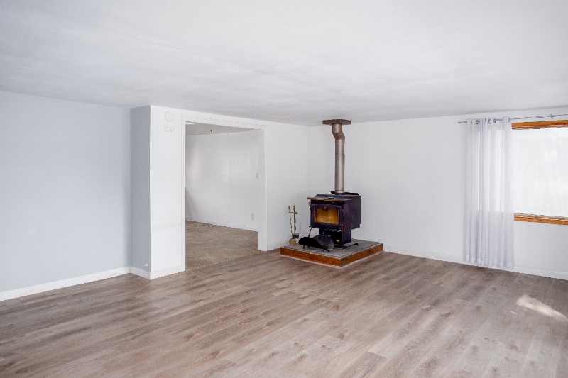 Building Photo - 1321 Dakota Ave