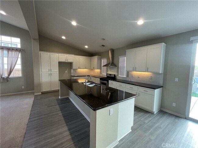 Building Photo - 34791 Heritage Oaks Ct