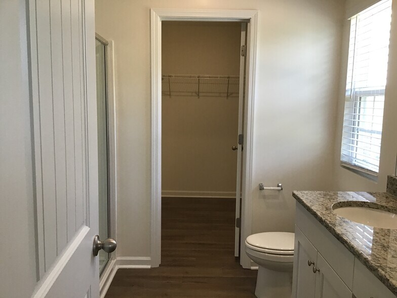 Building Photo - 1017 Jt Westfield Dr