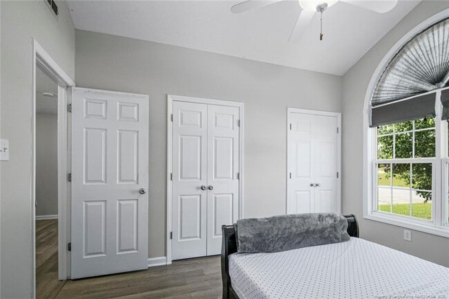 Building Photo - 118 Gait Ct