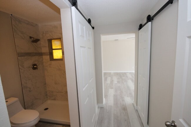 Building Photo - Remodeled 3BD/2BA ranch home in Sun City C...