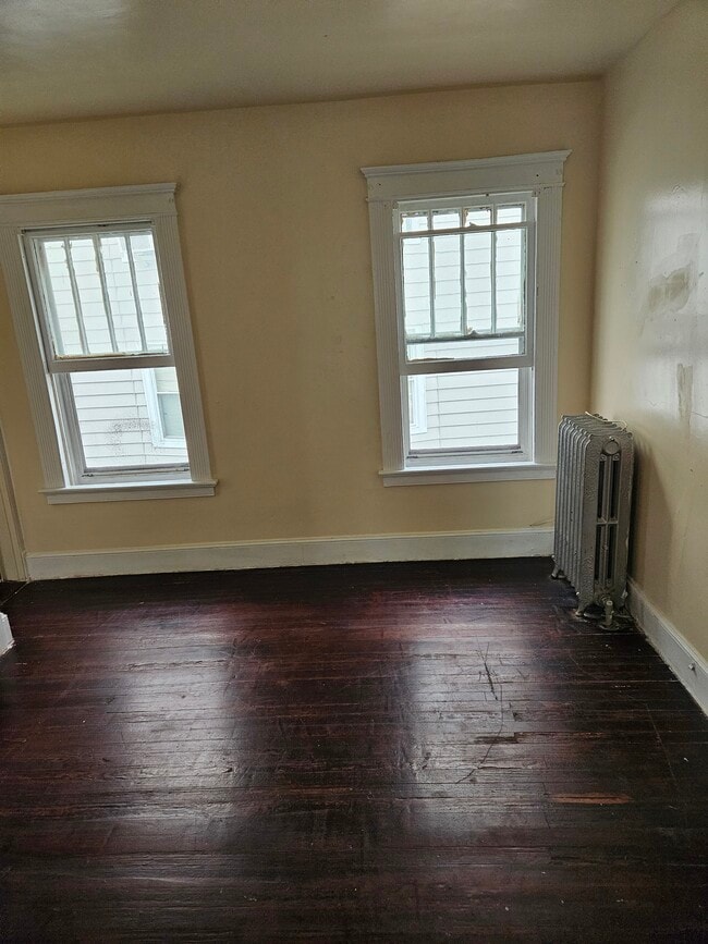 Building Photo - 54 Wildwood Ave