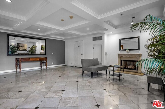 Building Photo - 11740 Sunset Blvd