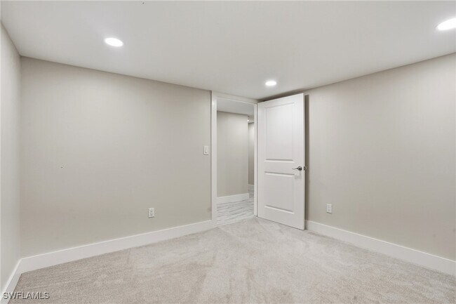 Building Photo - 6070 Lancewood Way
