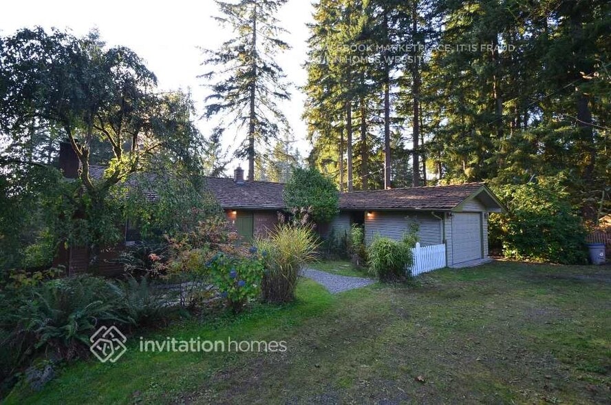 Building Photo - 14435 183rd Ave SE