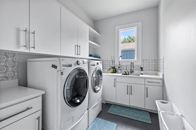 Building Photo - 4431 Myerwood Ln