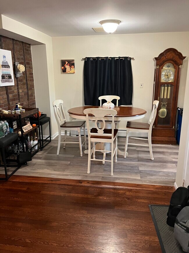 Building Photo - 85 N Highland Ave