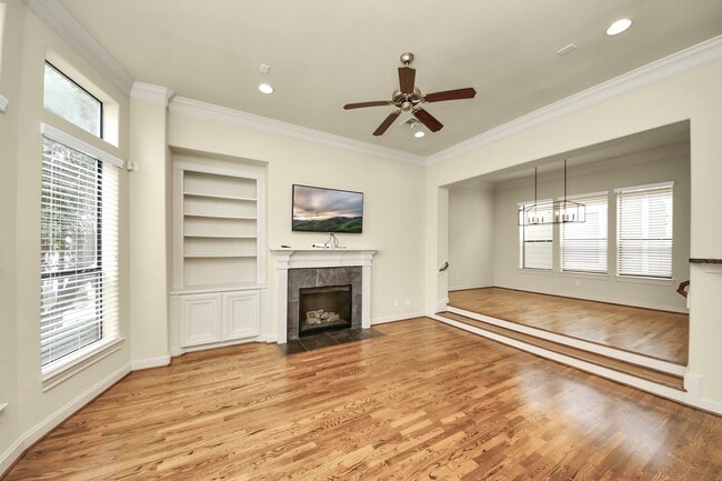 Building Photo - 5617 Kiam St