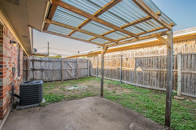 Building Photo - 5013 Geddes Ave