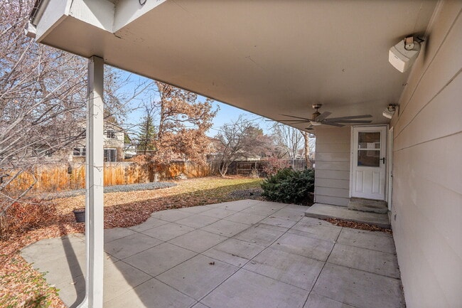 Building Photo - $2,795.00 - $300 OFF First Months' Rent - 5 Bedrooms, 2 Bathrooms, Single Family Home in Broomfie...