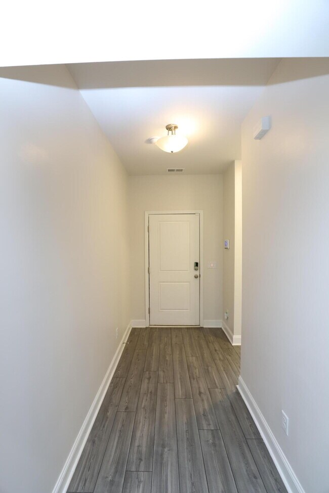 Building Photo - 870 Curlew Cir