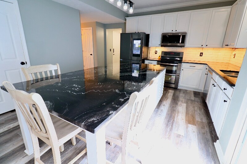 Building Photo - 12115 Flagstone Dr