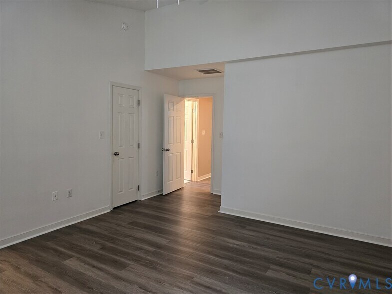 Building Photo - 5607 Jessup Station Pl