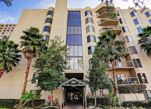 Building Photo - 661 Bering Dr