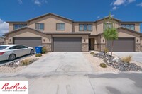 Building Photo - Beautiful 2,096 square foot home!