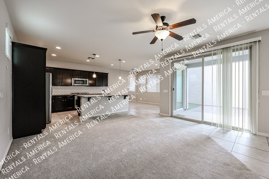 Building Photo - 2264 S Wallrade Ln