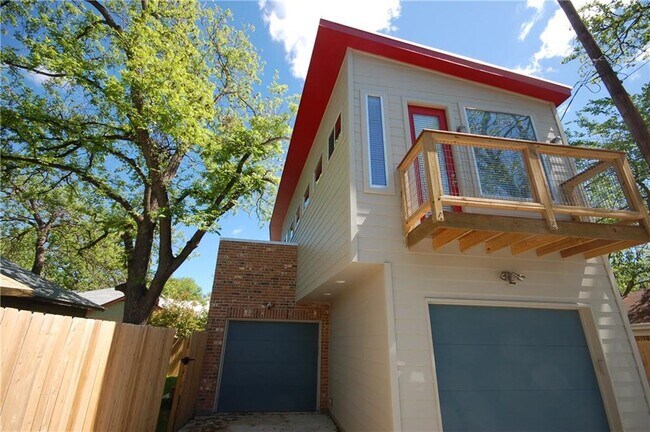 Building Photo - 3801 Avenue G