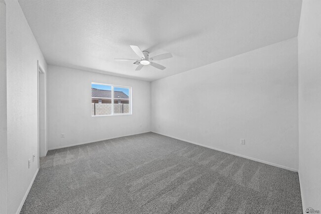 Building Photo - 7272 E 45th St