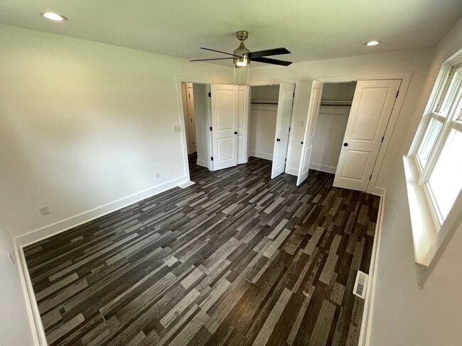Building Photo - Updated 3BR Home on Rockbridge w/ Basement