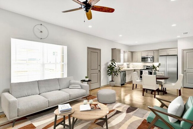 Building Photo - First Month Free! Pet Promo! Luxury 3 Bedr...
