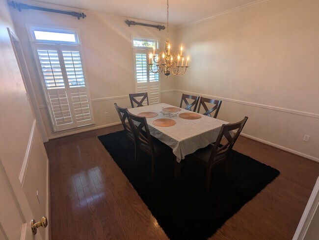 Building Photo - Spacious 4 bedroom 3.5 bath Home in Mallard Creek