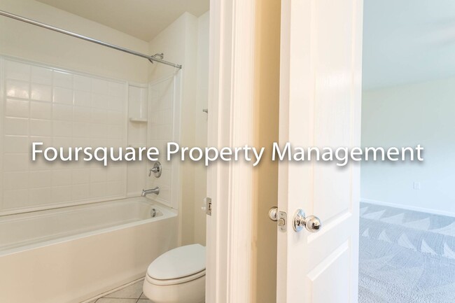 Building Photo - Single Family Home |1st Floor- Guest Suite...