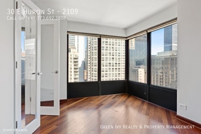 Building Photo - 30 E Huron St