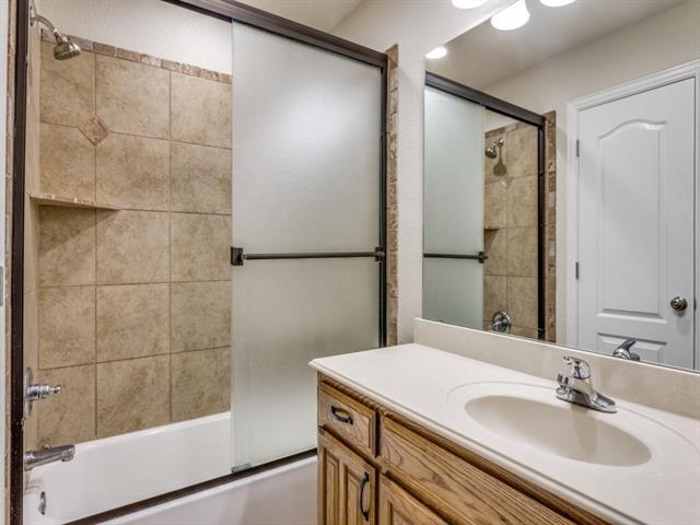 Building Photo - 105 Yeary Ln