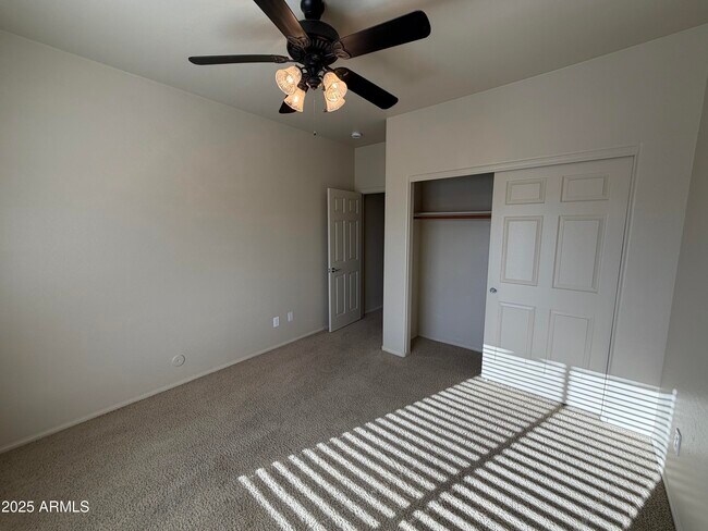 Building Photo - 6285 S Fawn Ct