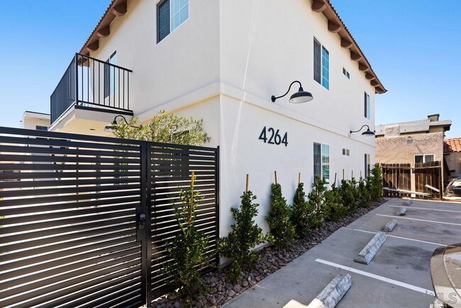 Building Photo - 4265 42nd St